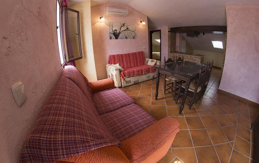 Aparthotel Rural 12 Canos Galaroza Buitenkant foto